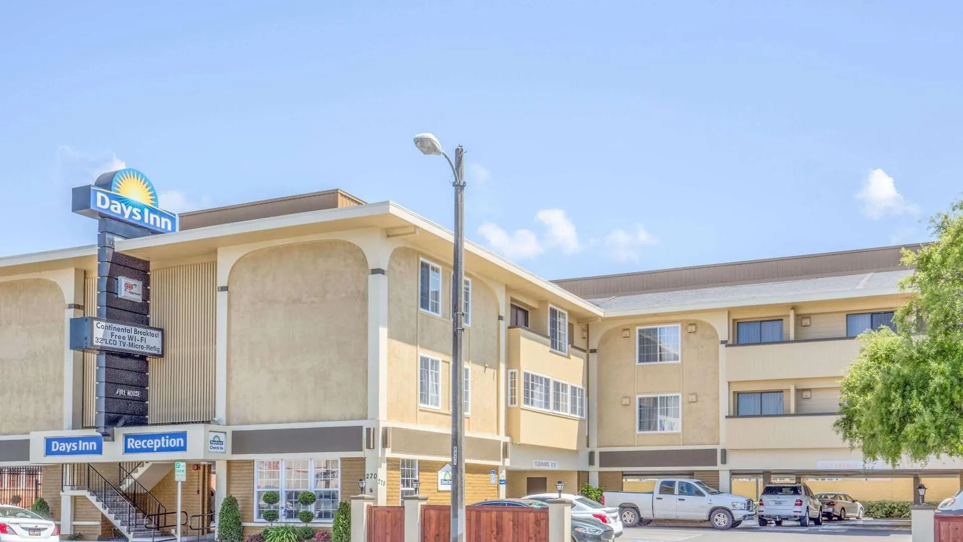 Staying In Redwood National Park: 4 Budget Hotels Compared